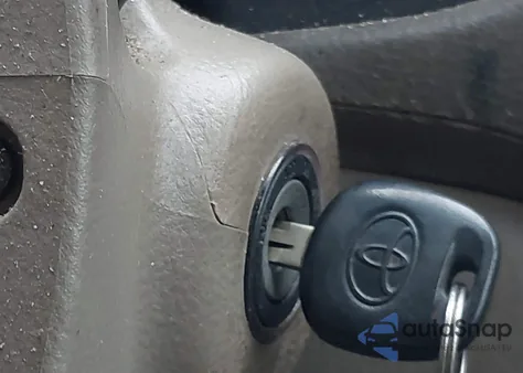 2004 Toyota Sienna Xle из США, поврежденный, VIN 5TDZA22C24S046259